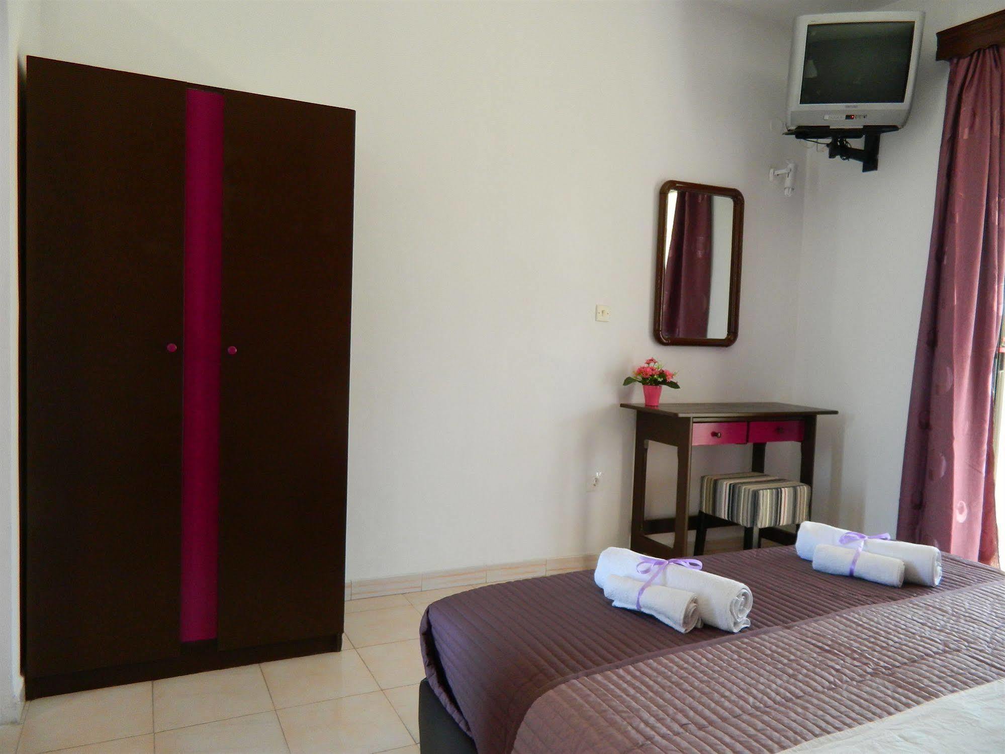 Lejlighedshotel Roseberry Faliraki
